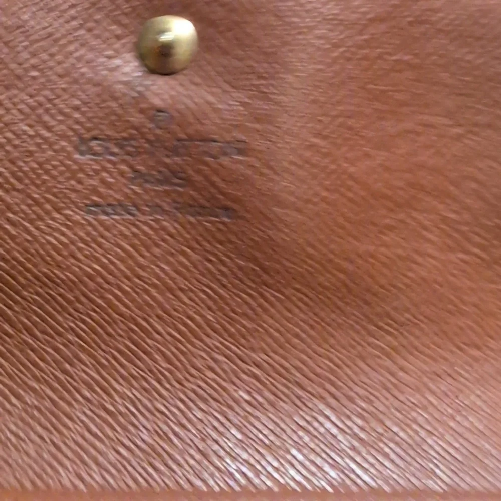 Louis Vuitton Brown Monogram Wallet Classic Design. Authentic - Picture 4 of 7
